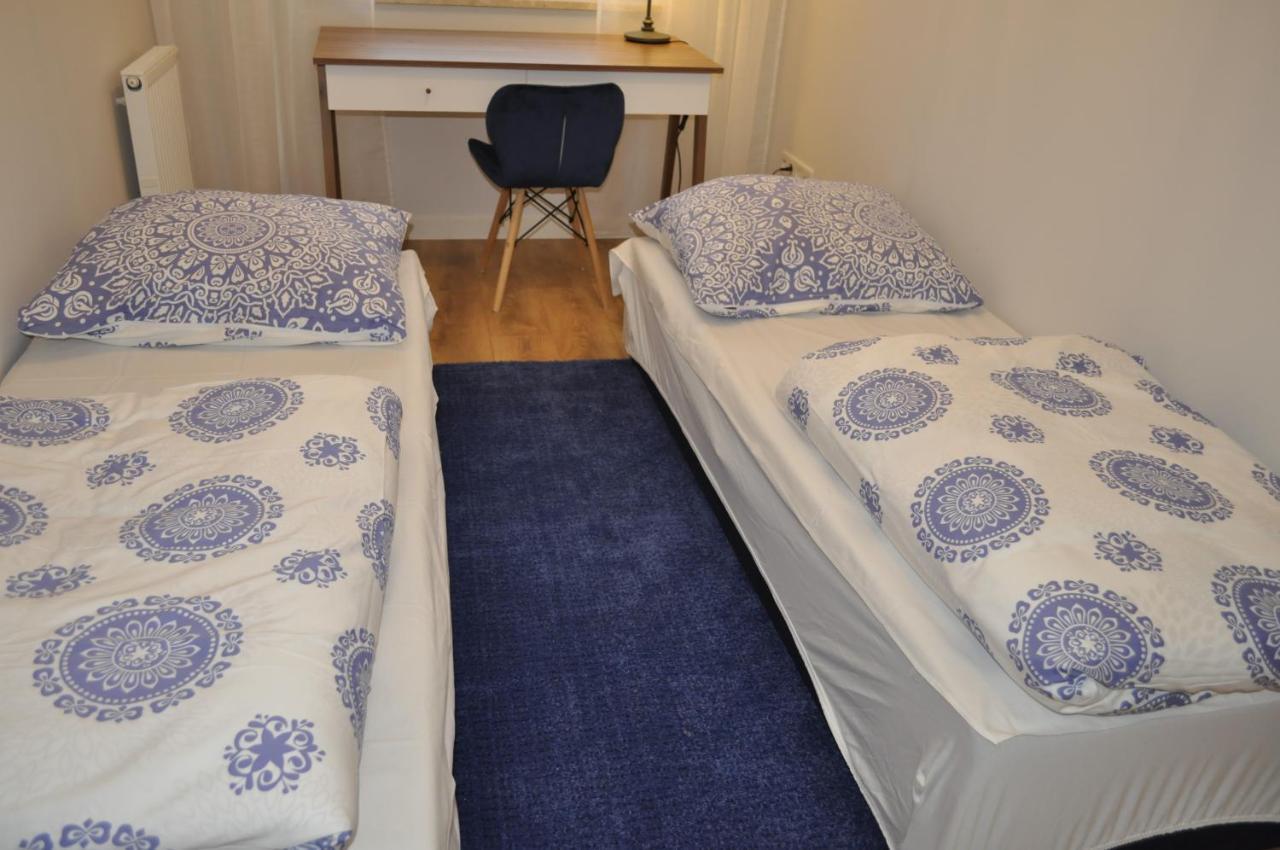 Apartament W Centrum Zielona Gora  Bagian luar foto